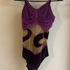 Stunning solo costume, custom made! Perfect for competition! Make me an offer!